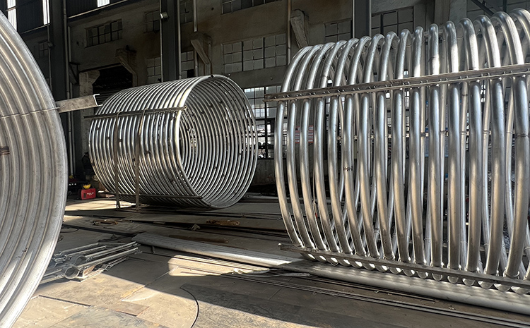 無錫龍賢機械制造有限公司生產(chǎn)哪些類型的不銹鋼管？